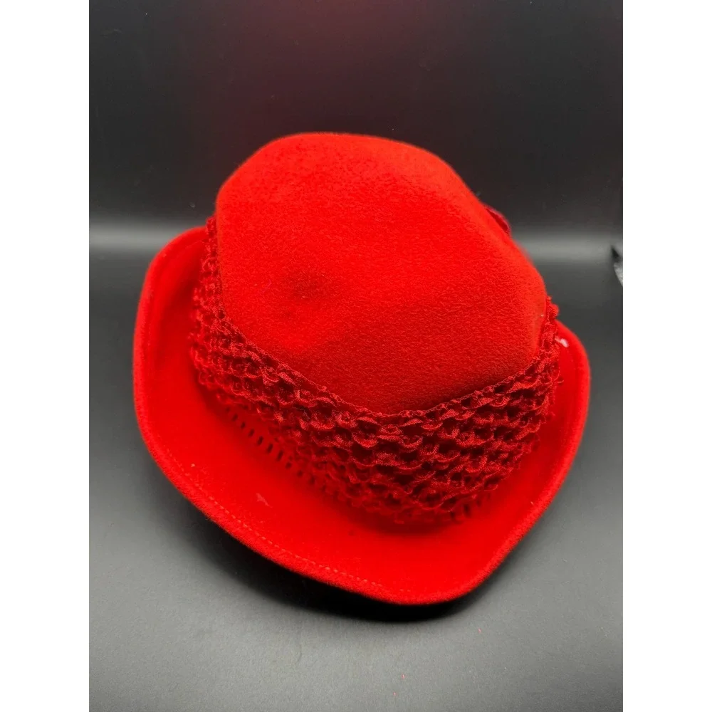 Vtg Jack McConnell Flair Red Wool Doeskin Felt Cloche Hat Lace Flower Church